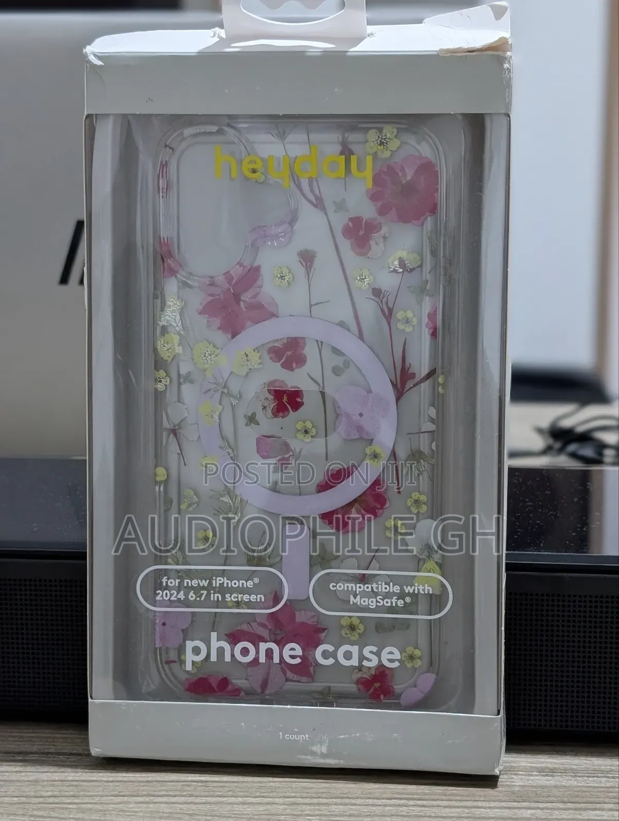Heyday Apple iPhone 16 Plus Multicolor Floral Magsafe Case