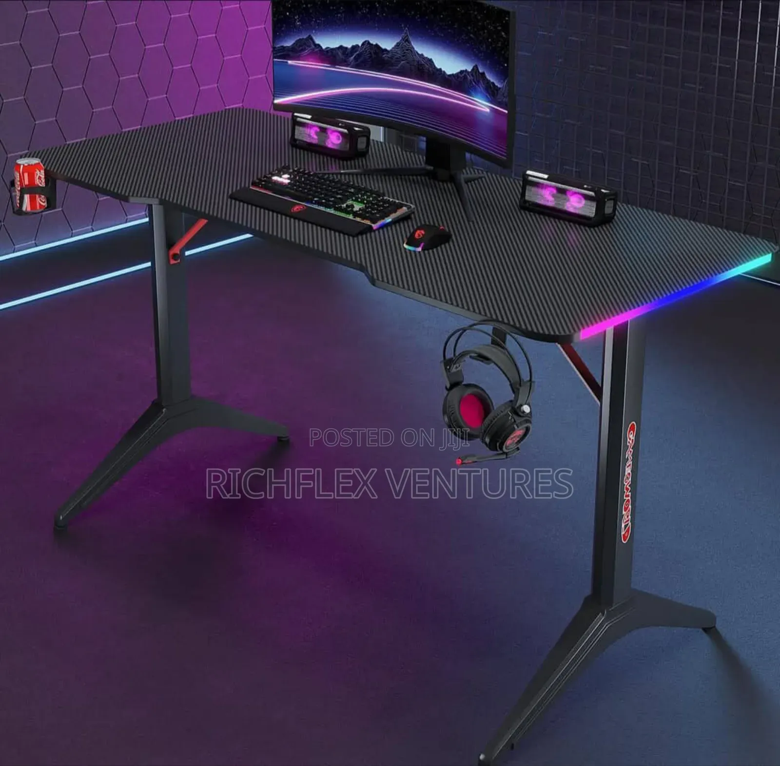 1.4meter Miuz Ergonomic RGB Computer