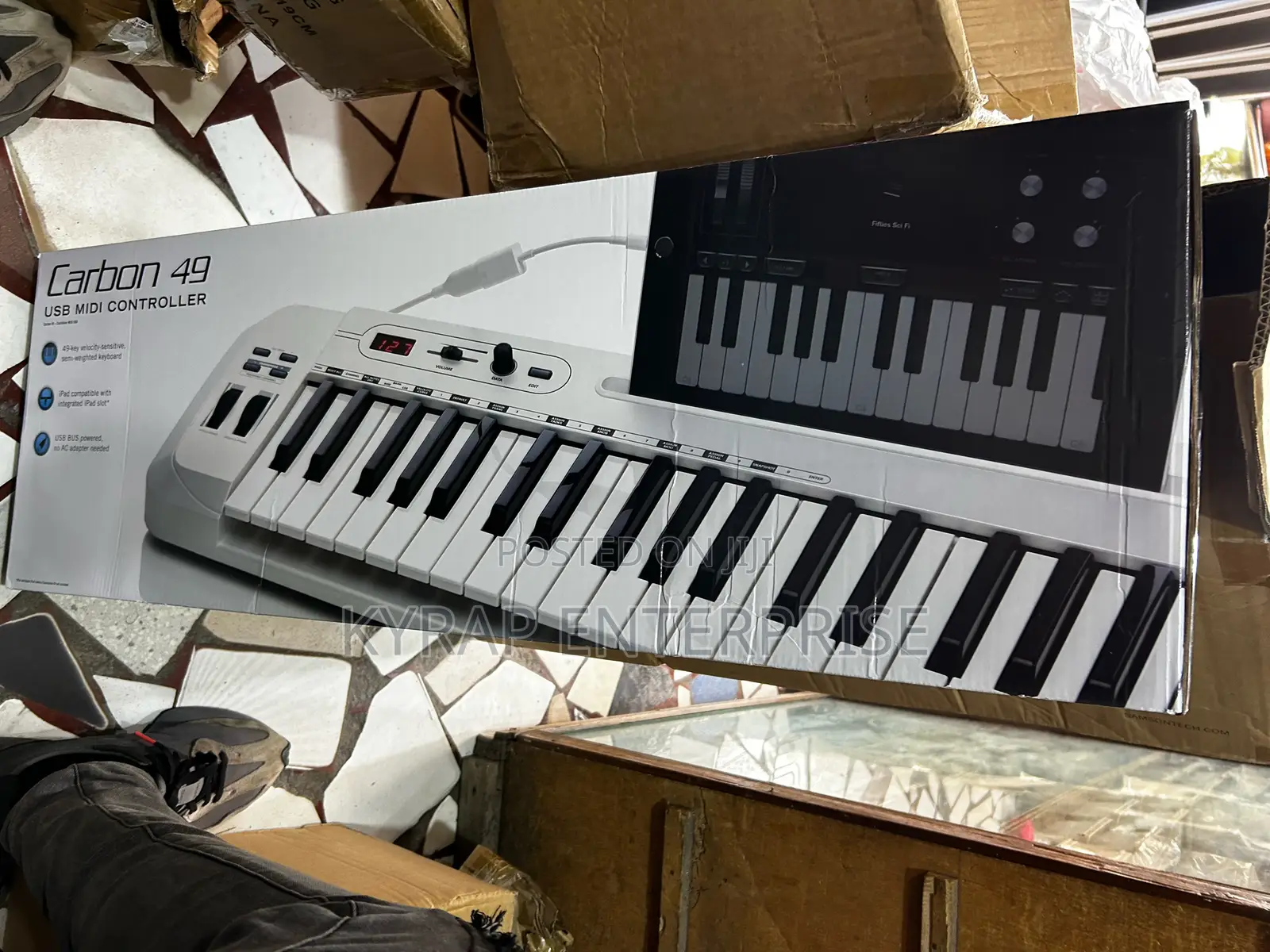 Samson Carbon 49 Midi Keyboard