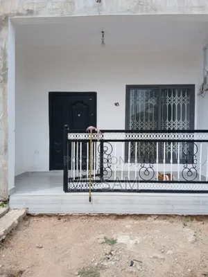 4bdrm House in Red-Top, West Hills Mall Area for sale
