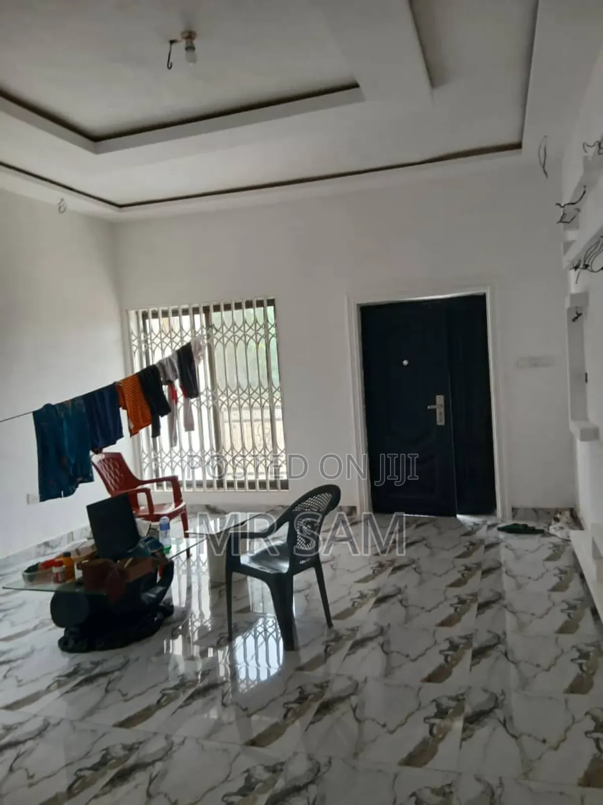 4bdrm House in Red-Top, West Hills Mall Area for sale