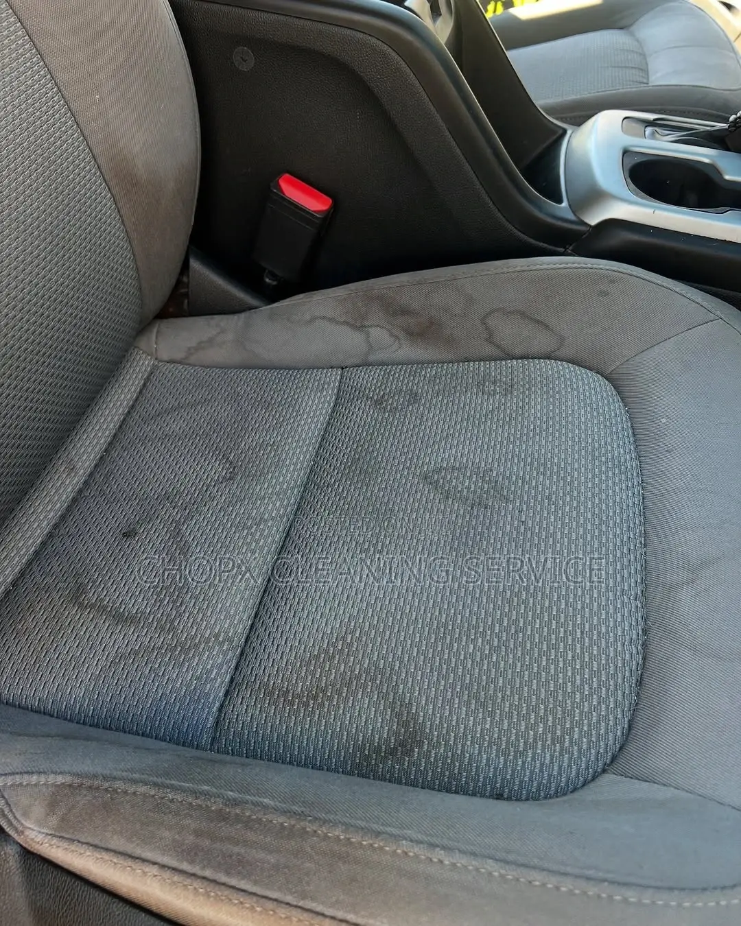 We Make Your Car Look Brand New! (Detailing)