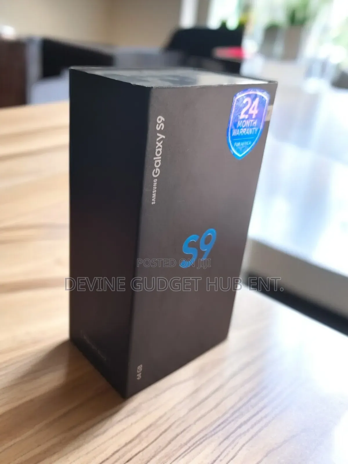 New Samsung Galaxy S9 64 GB Gold