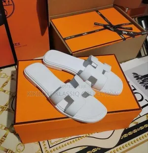 Hermes Slippers