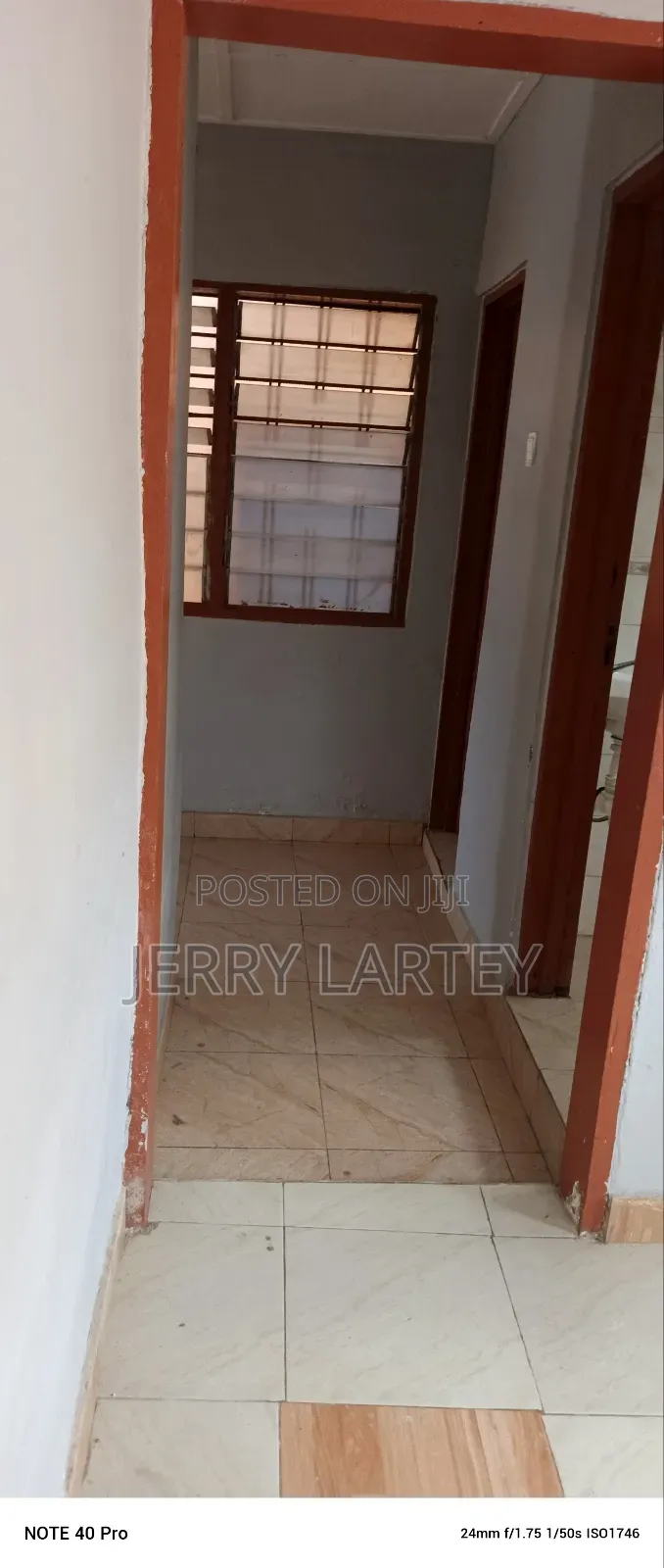 1bdrm Apartment in Dansoman Children for rent