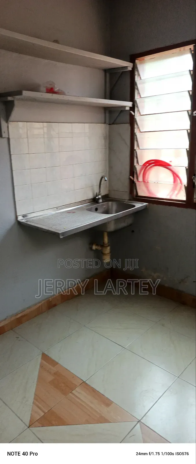 1bdrm Apartment in Dansoman Children for rent
