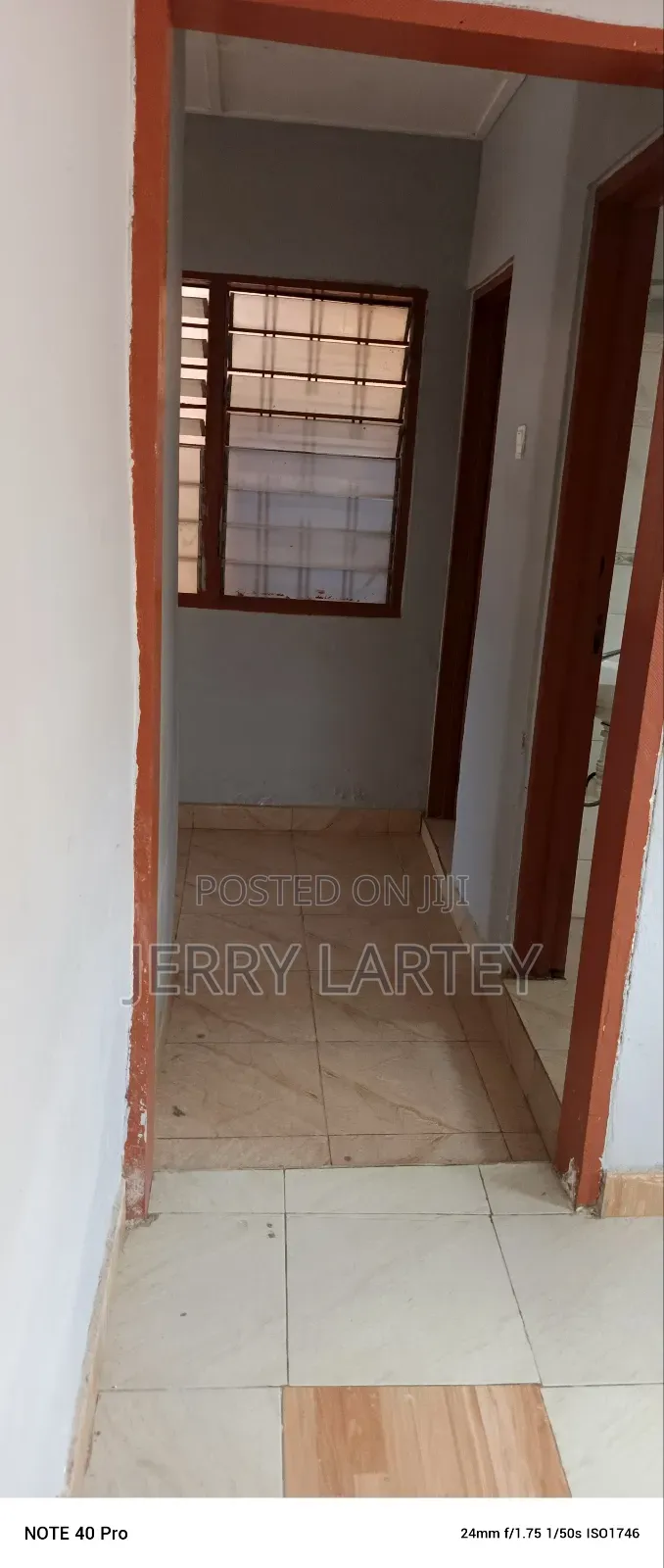 1bdrm Apartment in Dansoman Children for rent