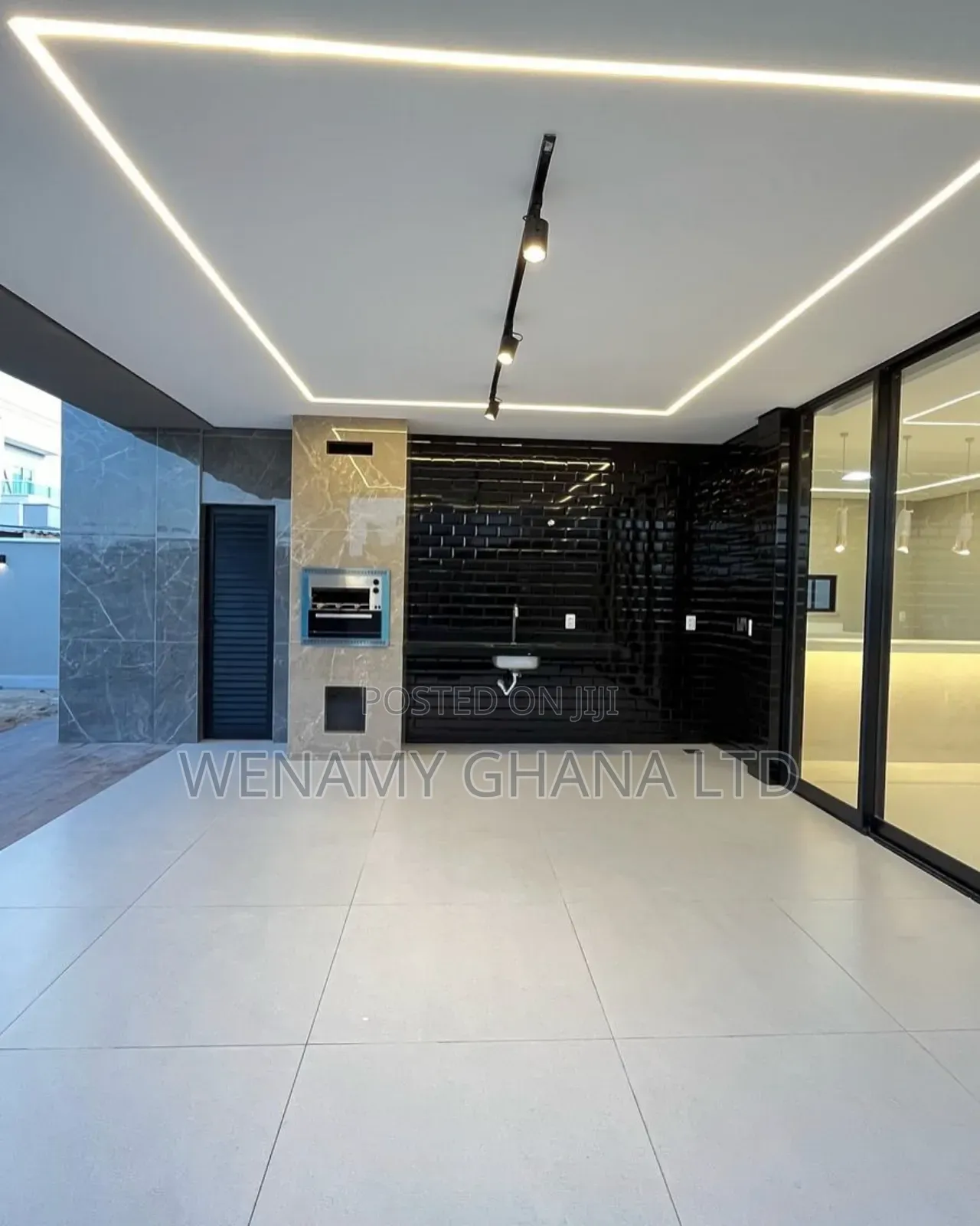 Furnished 4bdrm House in Accra for sale