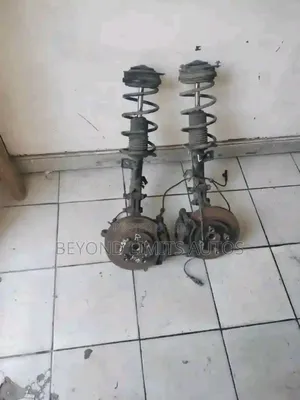 Nissan Versa/Tilda 2006,2007,2008,2009,2010 Complete Hub