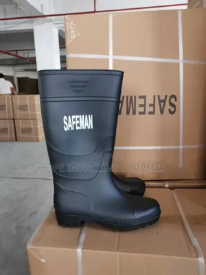Quality Rain Boots/Normal Wellington Boots.