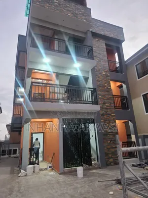 2bdrm Apartment in Community23, Tema Metropolitan for rent