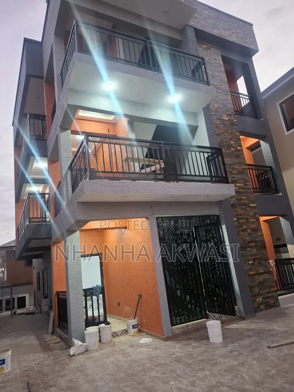 2bdrm Apartment in Community23, Tema Metropolitan for rent