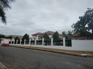 5bdrm House in Airport for sale