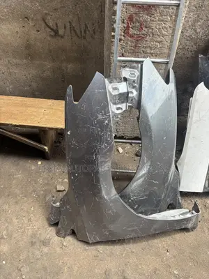 Nissan Sentra 2016-2019 Fenders