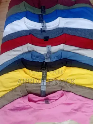 Gildan Plain T Shirts