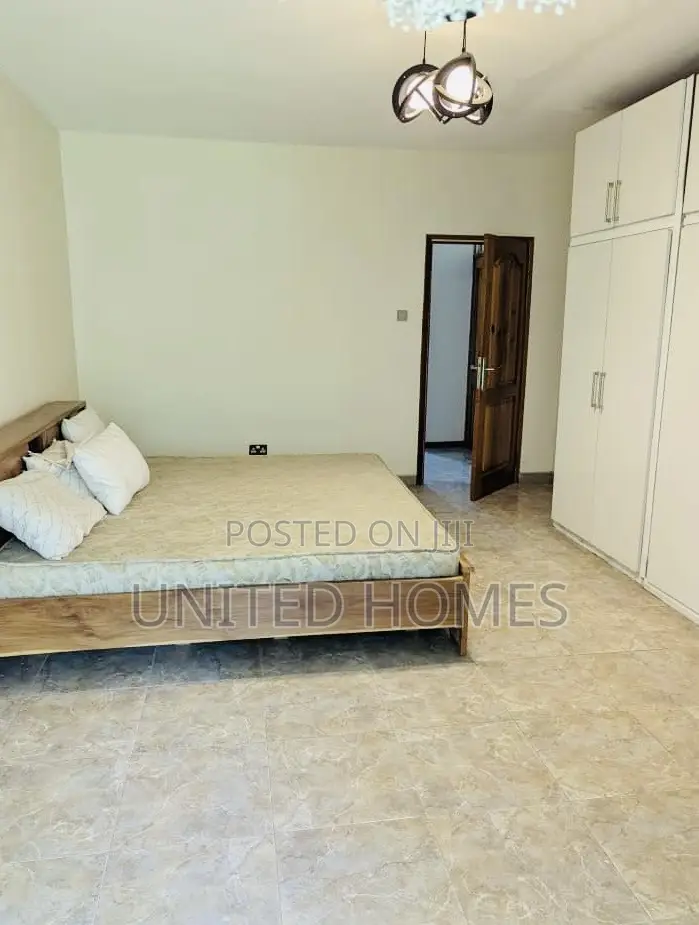 8 Bedrooms for Rent at Cantonment