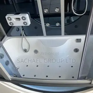 Jacuzzi Shower Room