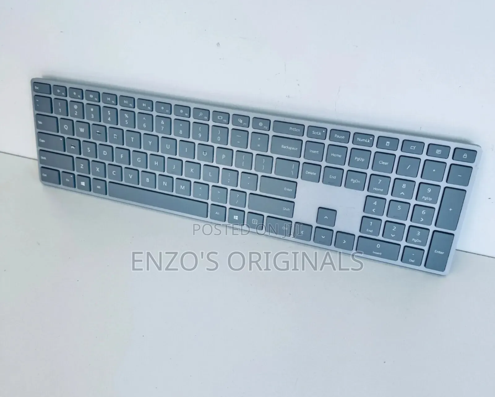 Microsoft Bluetooth Keyboard Full-size Wireless