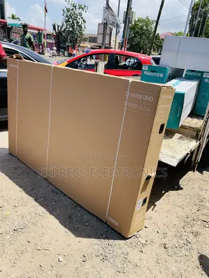 Samsung Smart Uhd Smart 85”Du7000 Television