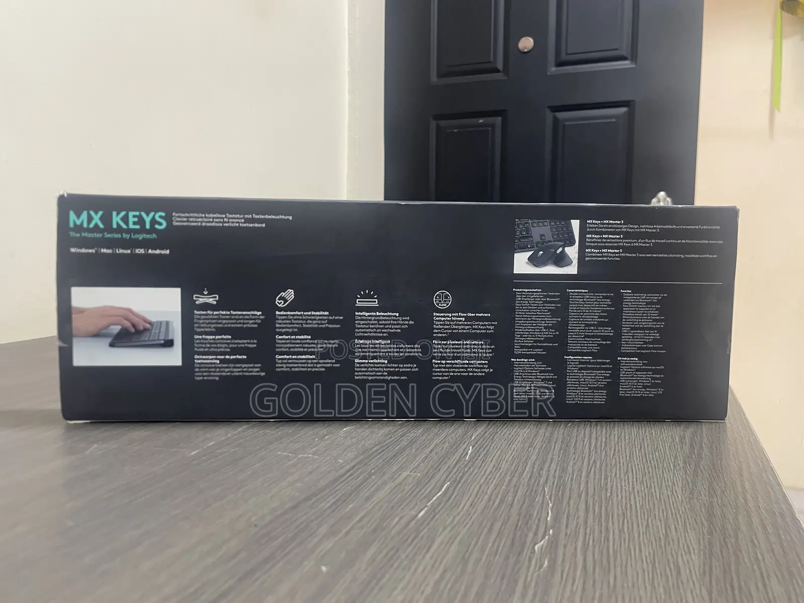Logitech Mx Keys (French) + Palm Rest