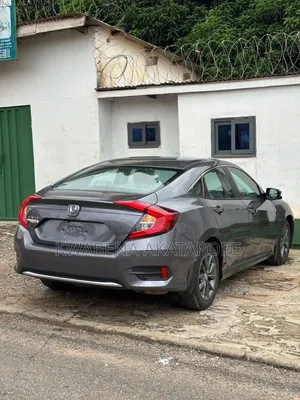 Honda Civic Touring Sedan 2018 Gray