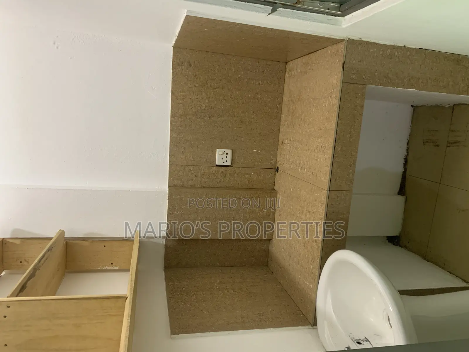 1bdrm Apartment in Mario’S Properties, East Legon for rent