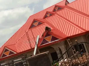 Are You Looking for a Professional Roofing Carpenter?