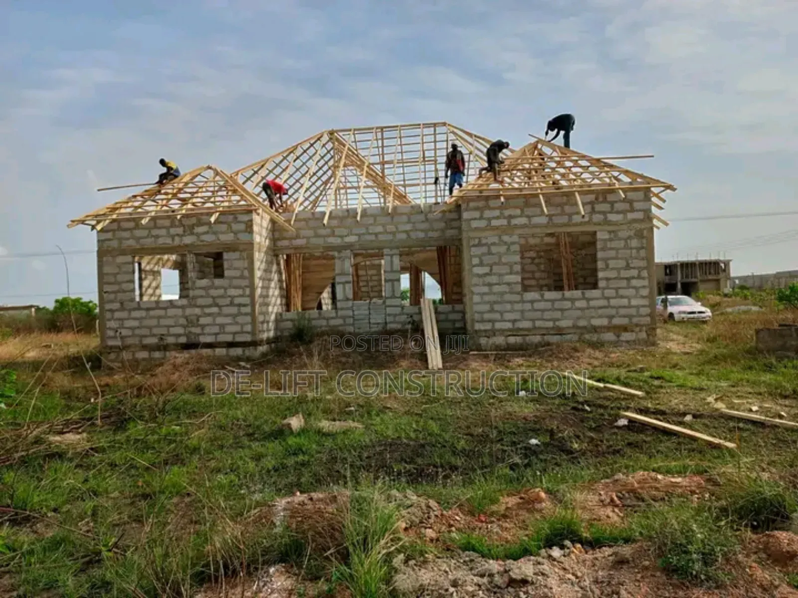 Are You Looking for a Professional Roofing Carpenter?