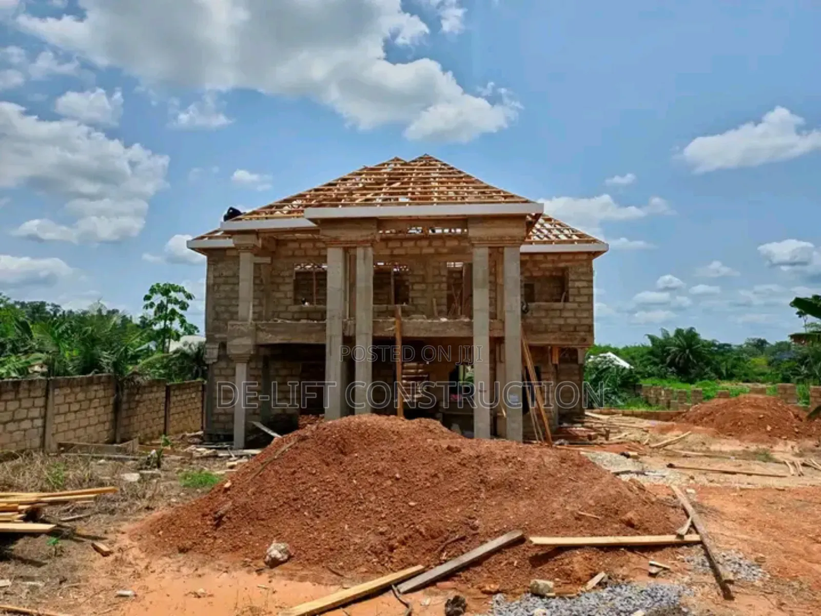 Are You Looking for a Professional Roofing Carpenter?