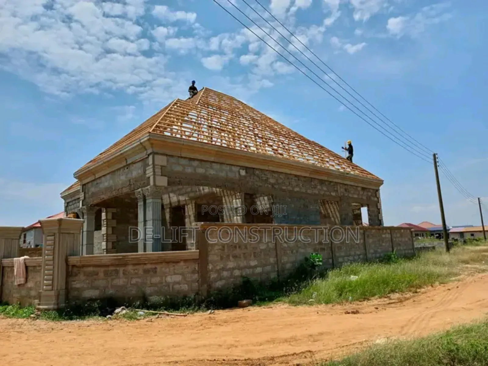 Are You Looking for a Professional Roofing Carpenter?