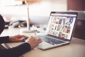 Expert Web App Development Social Media Services
