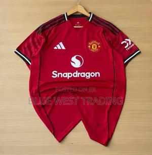 Manchester United 2025/2026 Home Jersey