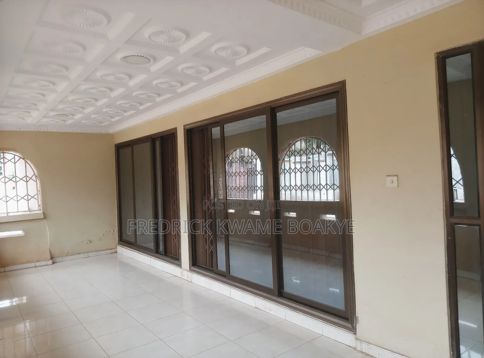 6bdrm House in Brother K Estate, Kumasi Metropolitan for sale