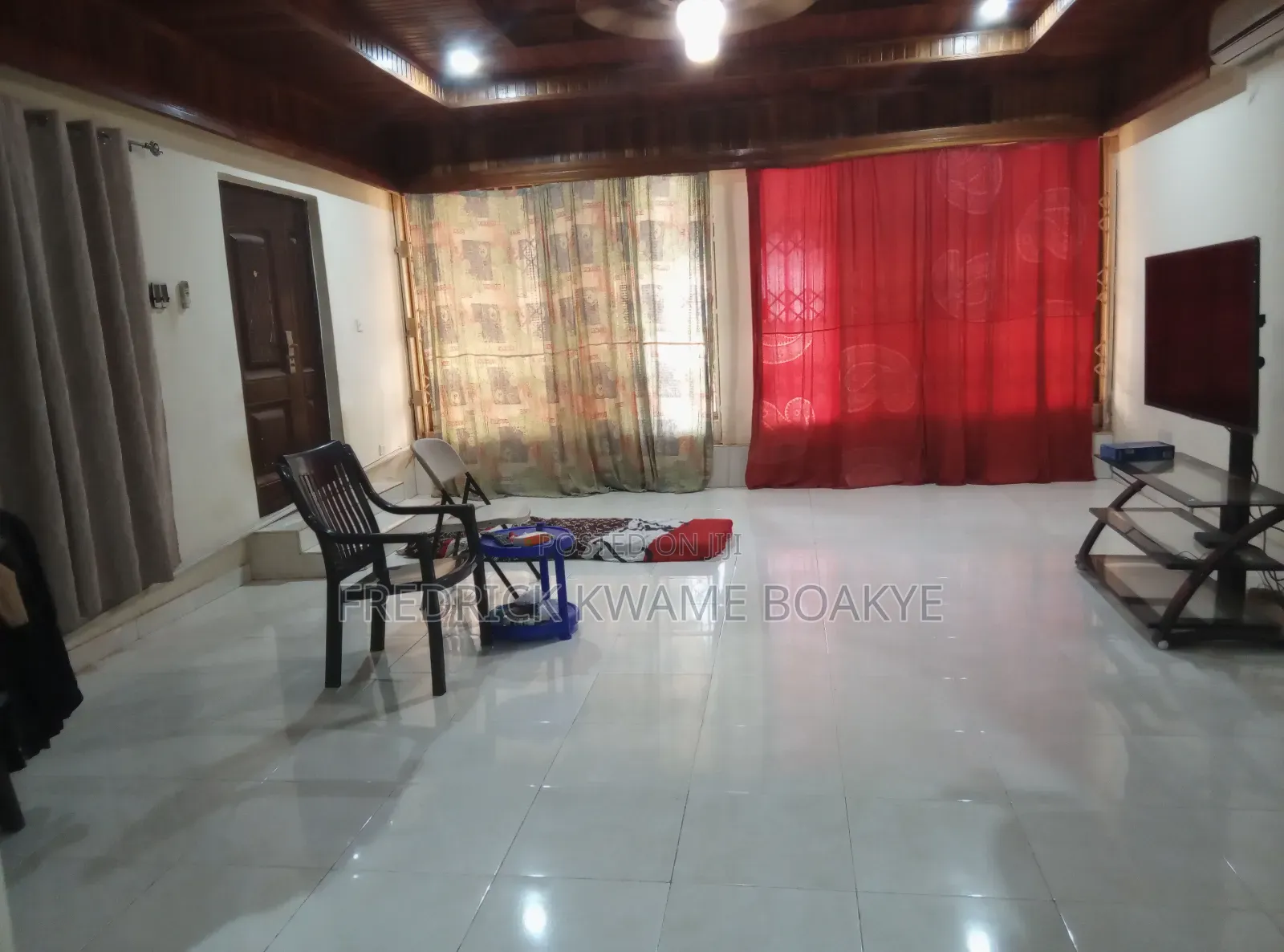 6bdrm House in Brother K Estate, Kumasi Metropolitan for sale