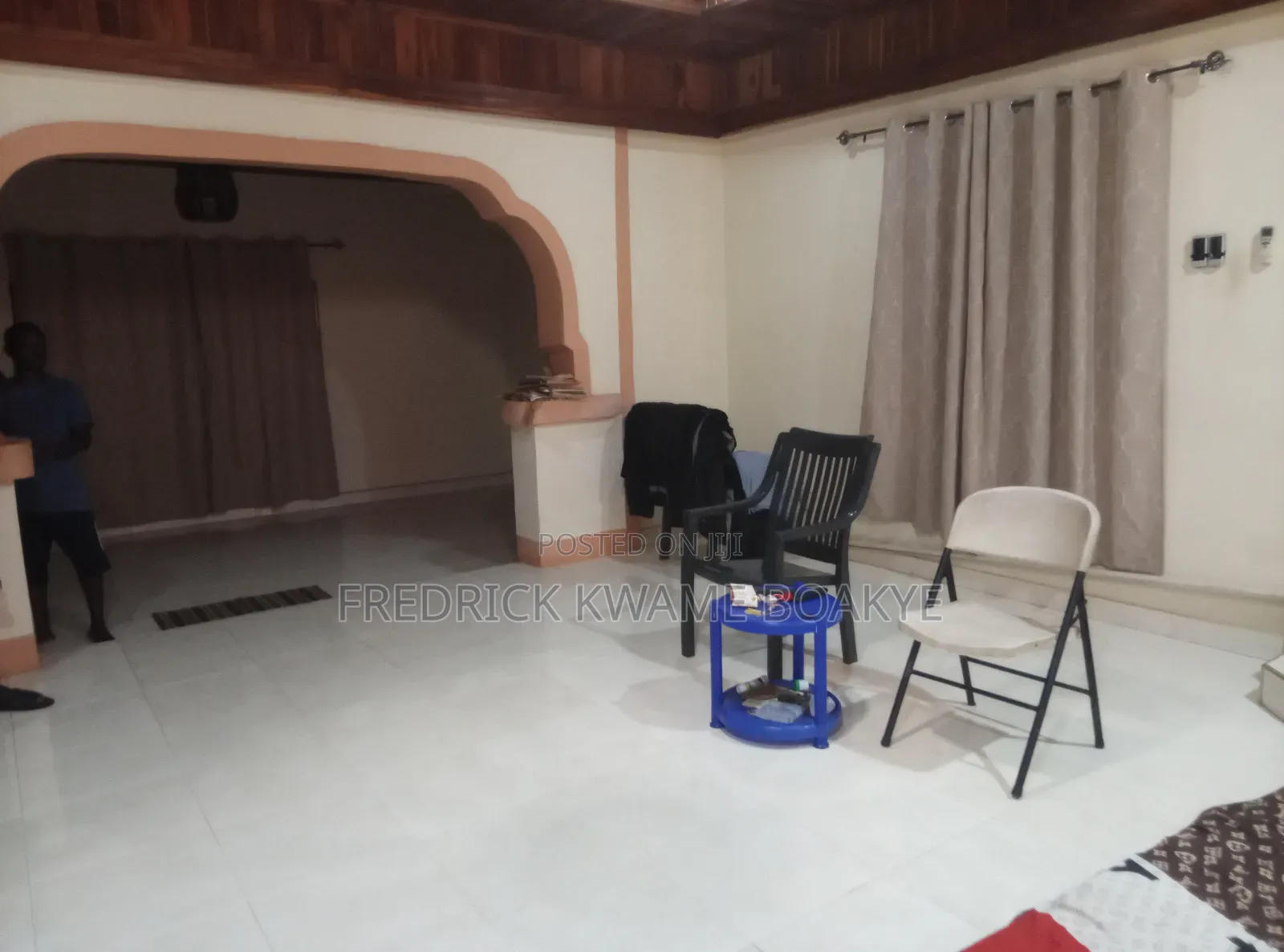 6bdrm House in Brother K Estate, Kumasi Metropolitan for sale