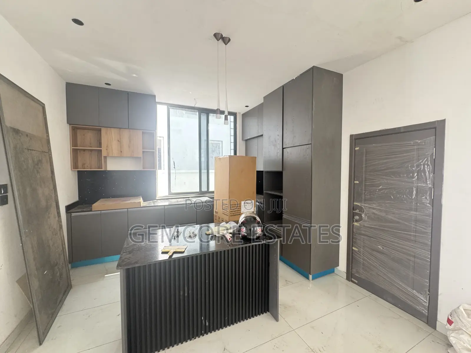 4bdrm House in , Adjiriganor for sale
