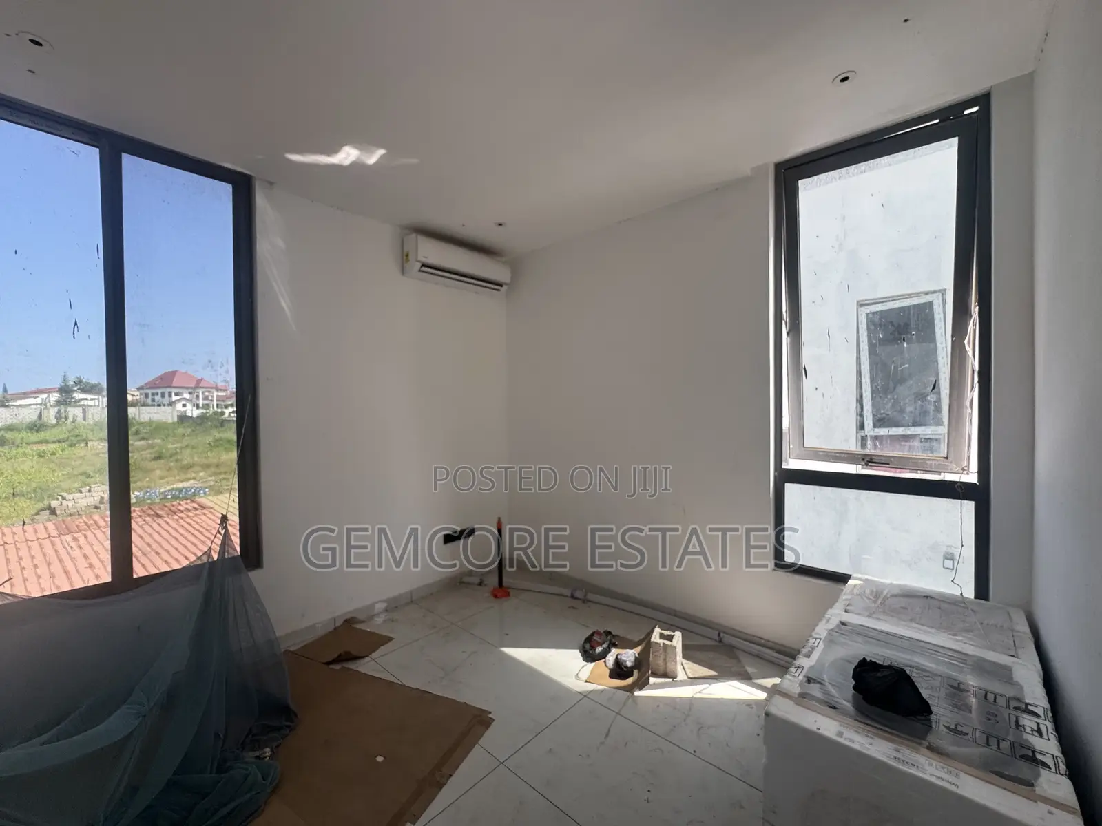 4bdrm House in , Adjiriganor for sale