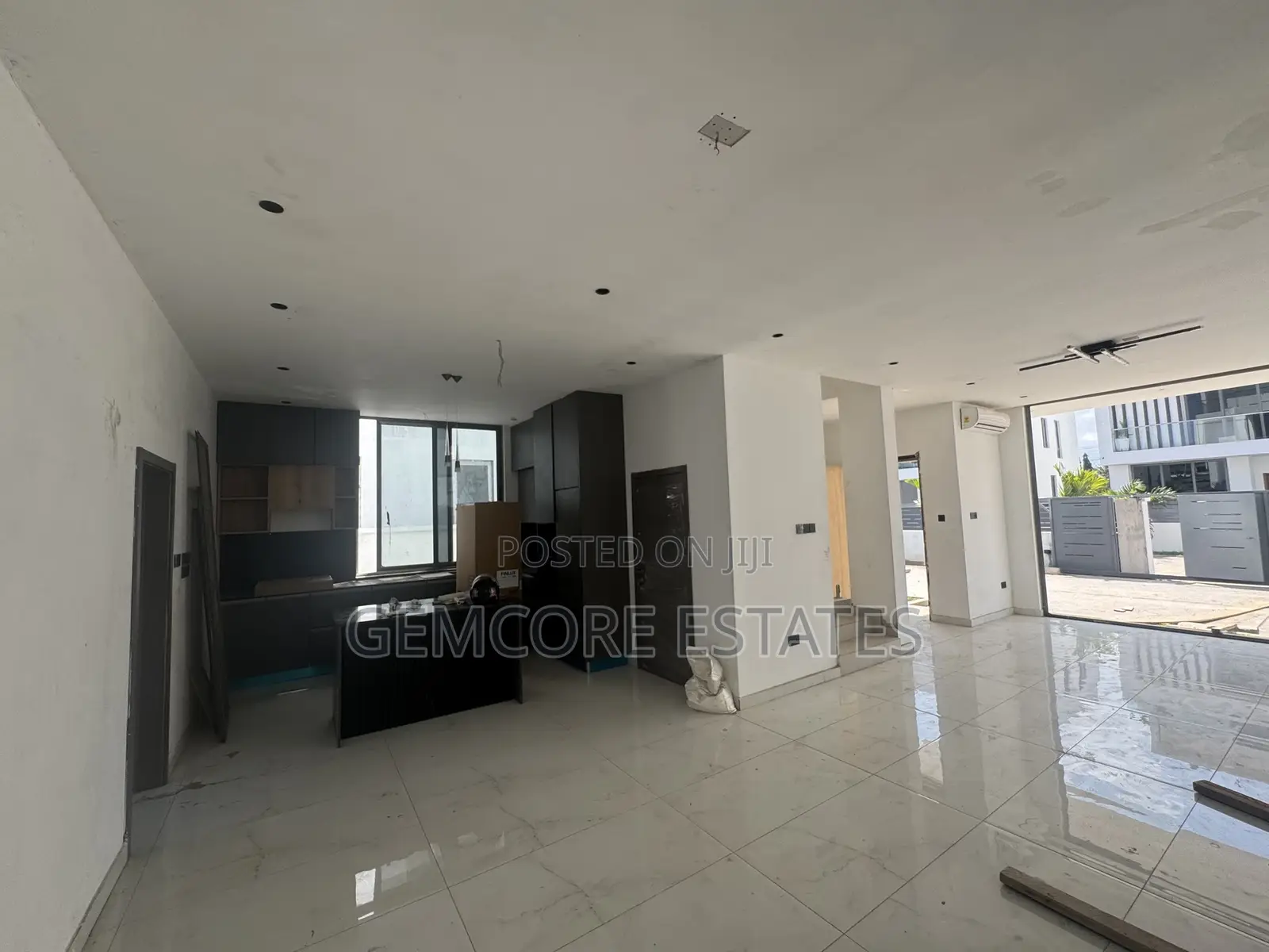 4bdrm House in , Adjiriganor for sale