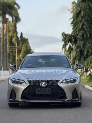 Lexus IS 2022 Ivory