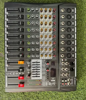 Yamaha Ax8nv3 8-channel Professional Mixer