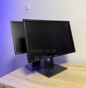 22 Inches Dell Monitor