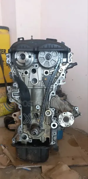 Hyundai Elantra 1.8l Engine Head- 2012-2017