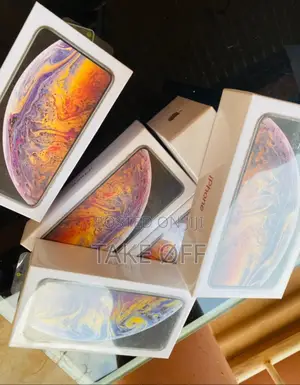 New Apple iPhone XS 64 GB Gold