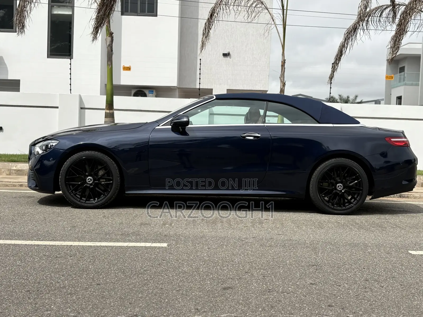 Mercedes-Benz E450 2020 Blue
