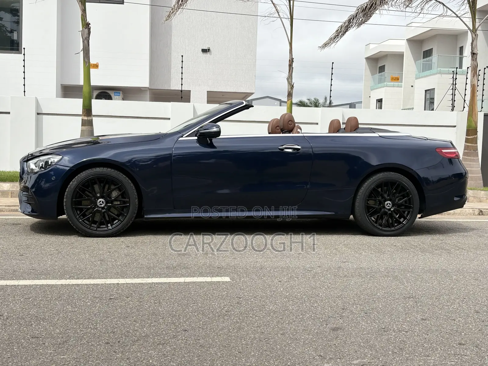 Mercedes-Benz E450 2020 Blue