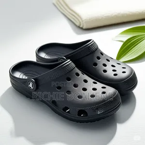 Kids Crocs Size 32/33