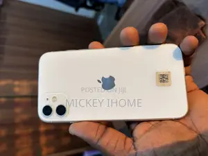 Apple iPhone 11 64 GB White