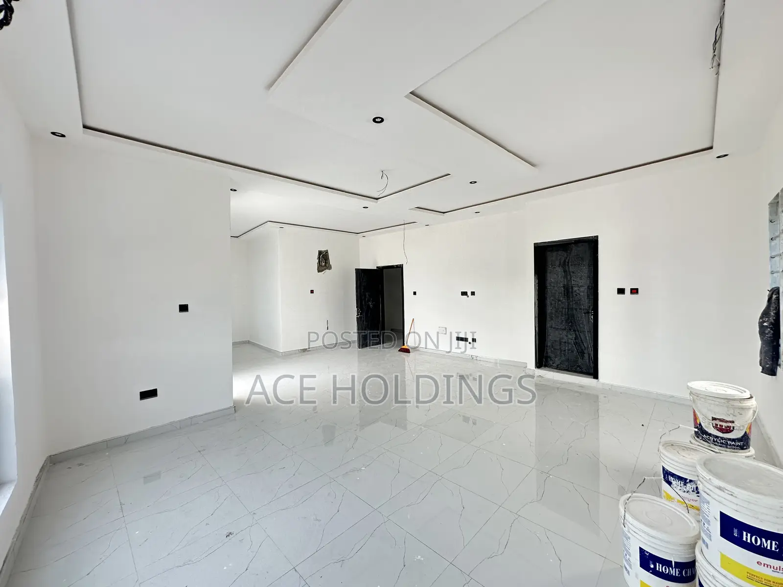 4bdrm House in Little Roses, Ashaley Botwe for sale