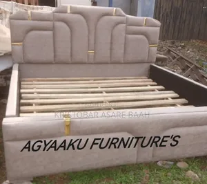 Af Quality T Design King's Bed