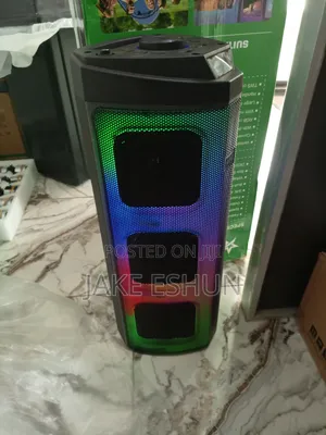 Bluetooth Speaker With Remote and Microphone